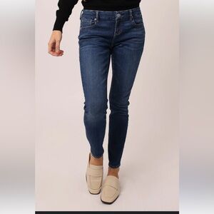 Dear John JoyRich Midrise Comfort Skinny jeans a Size 31